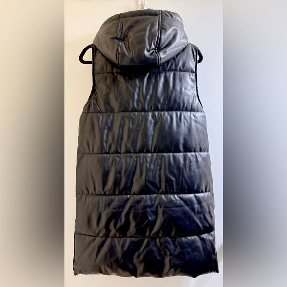 Vigoss Long Black Puffer Vest with Zipper Pockets Size M - Picture 4 of 12